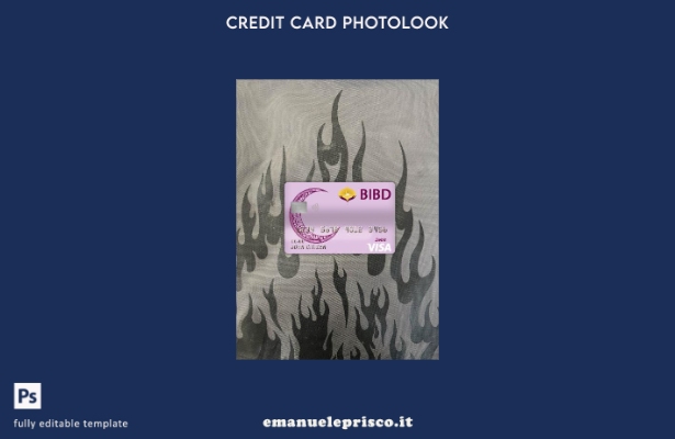 modello frontale photolook con carta di debito visto bancario Brunei Baiduri in 